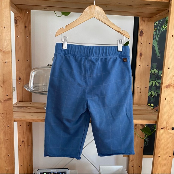 Tea Collection Knee Length Shorts Bundle Blue Plaid Camouflage 8 - Picture 8 of 12